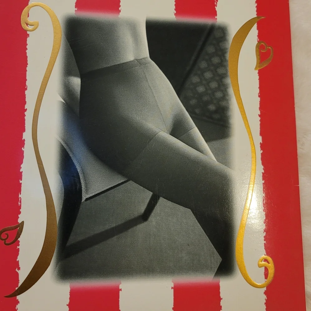 Victoria's Secret Lasting Luxuries Control Top Pantyhose Set of Two Size S New